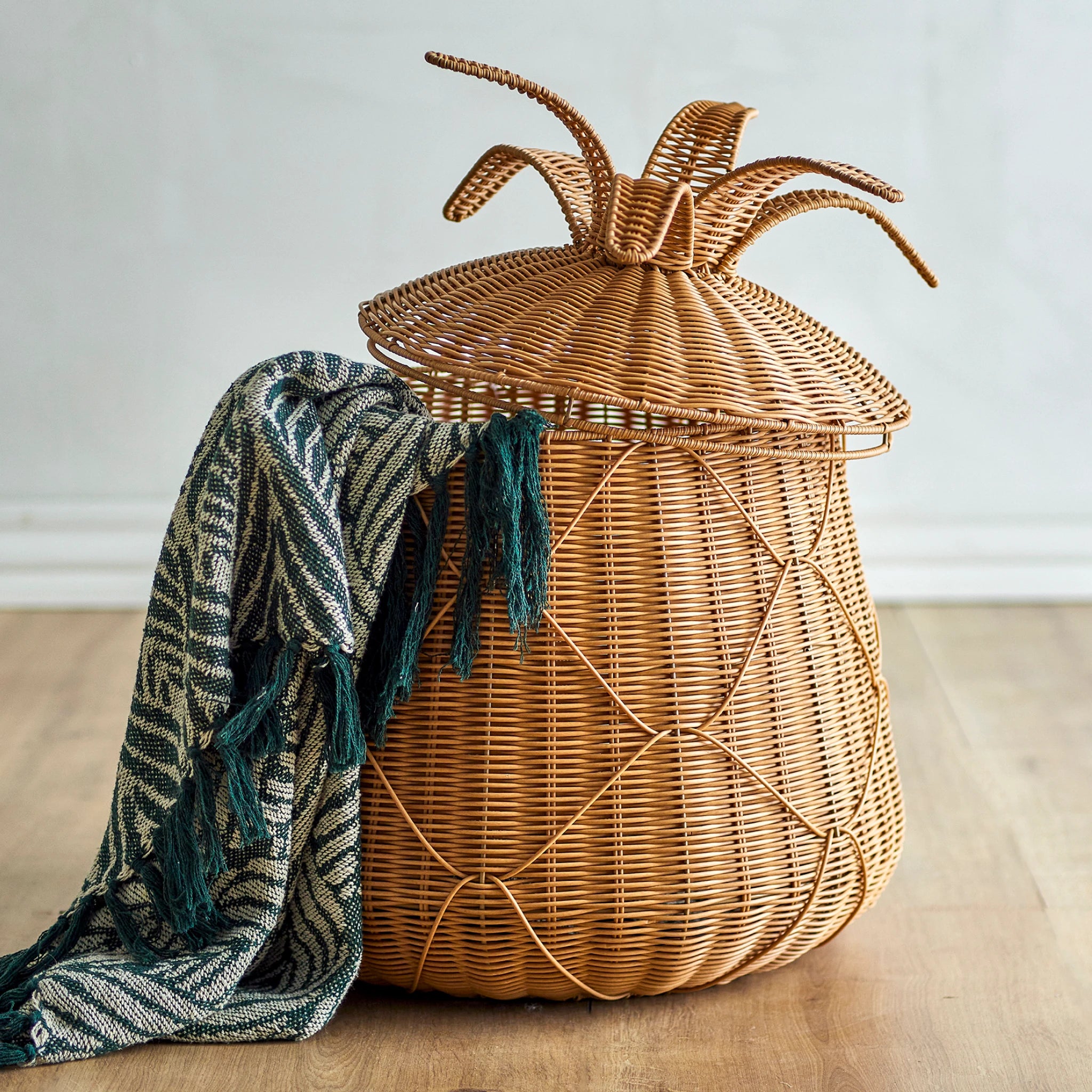 Anann | Cesto com Tampa em Polyrattan