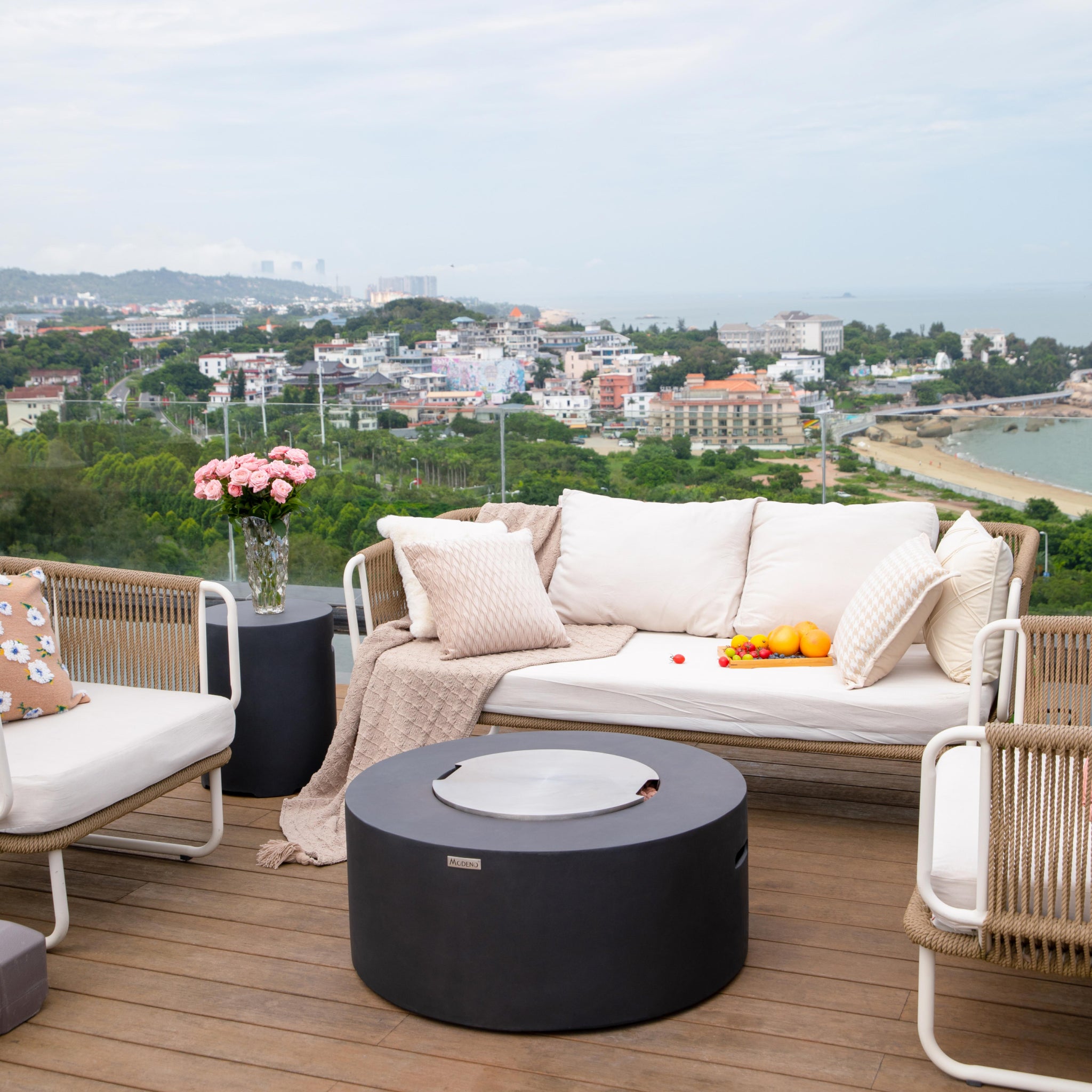 Venice | Round Fire Pit Table for Outdoor Patios