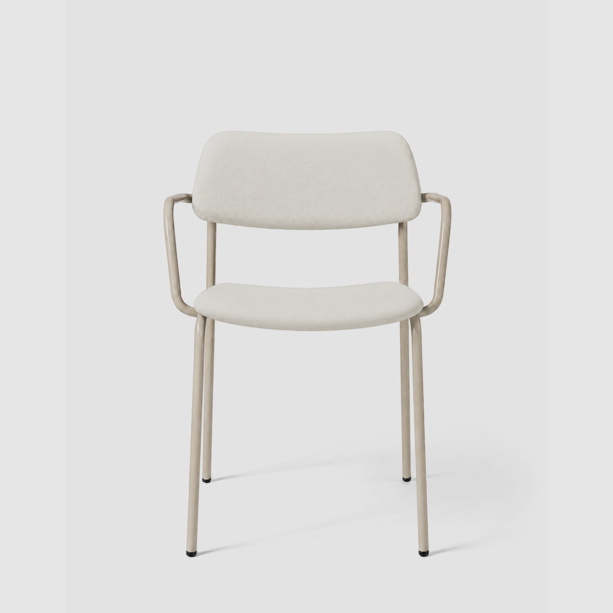 Brindis | 4-legged Armchair