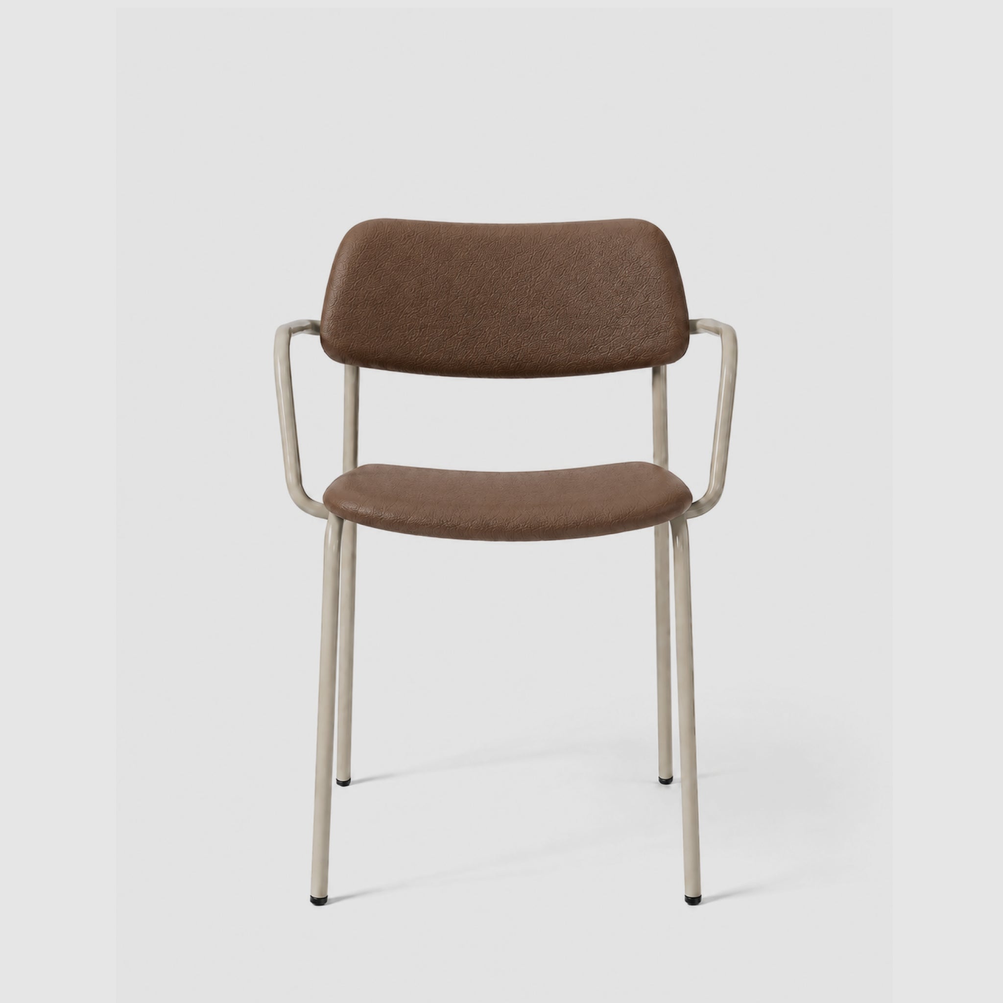 Brindis | 4-legged Armchair