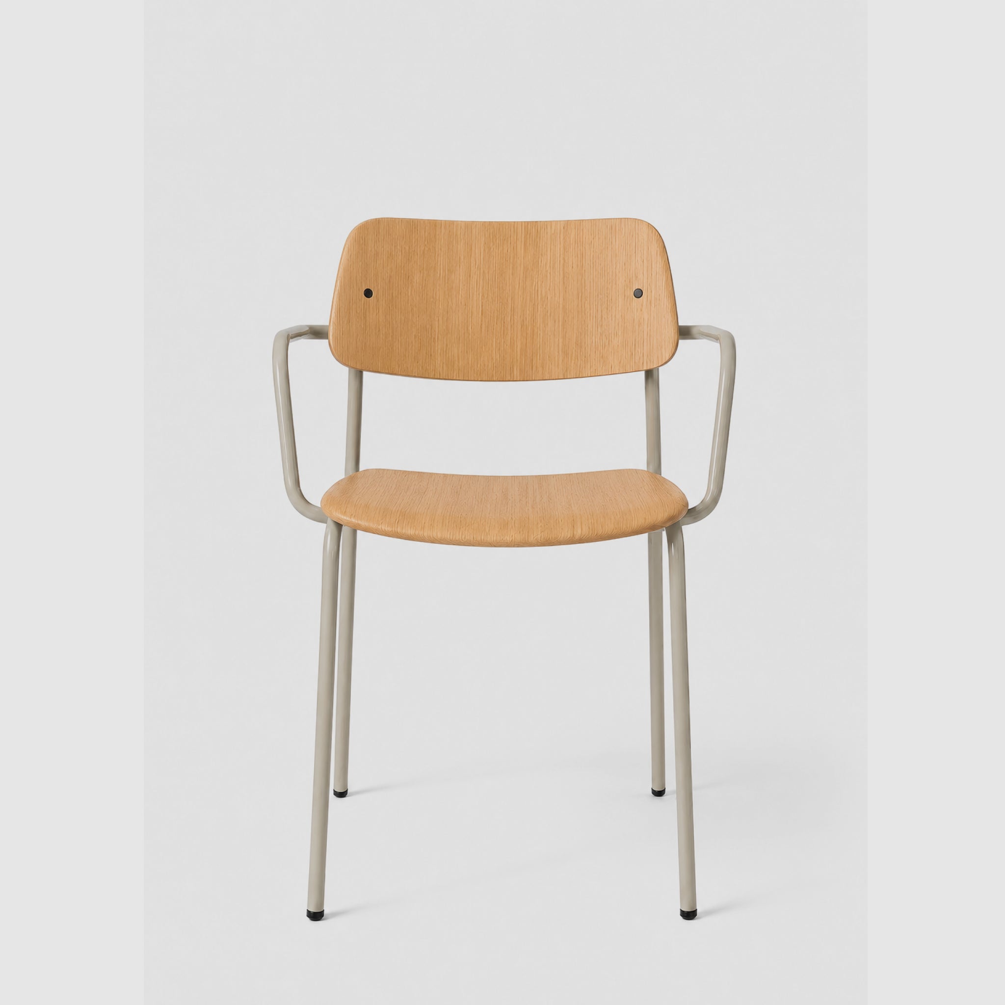 Brindis | 4-legged Armchair
