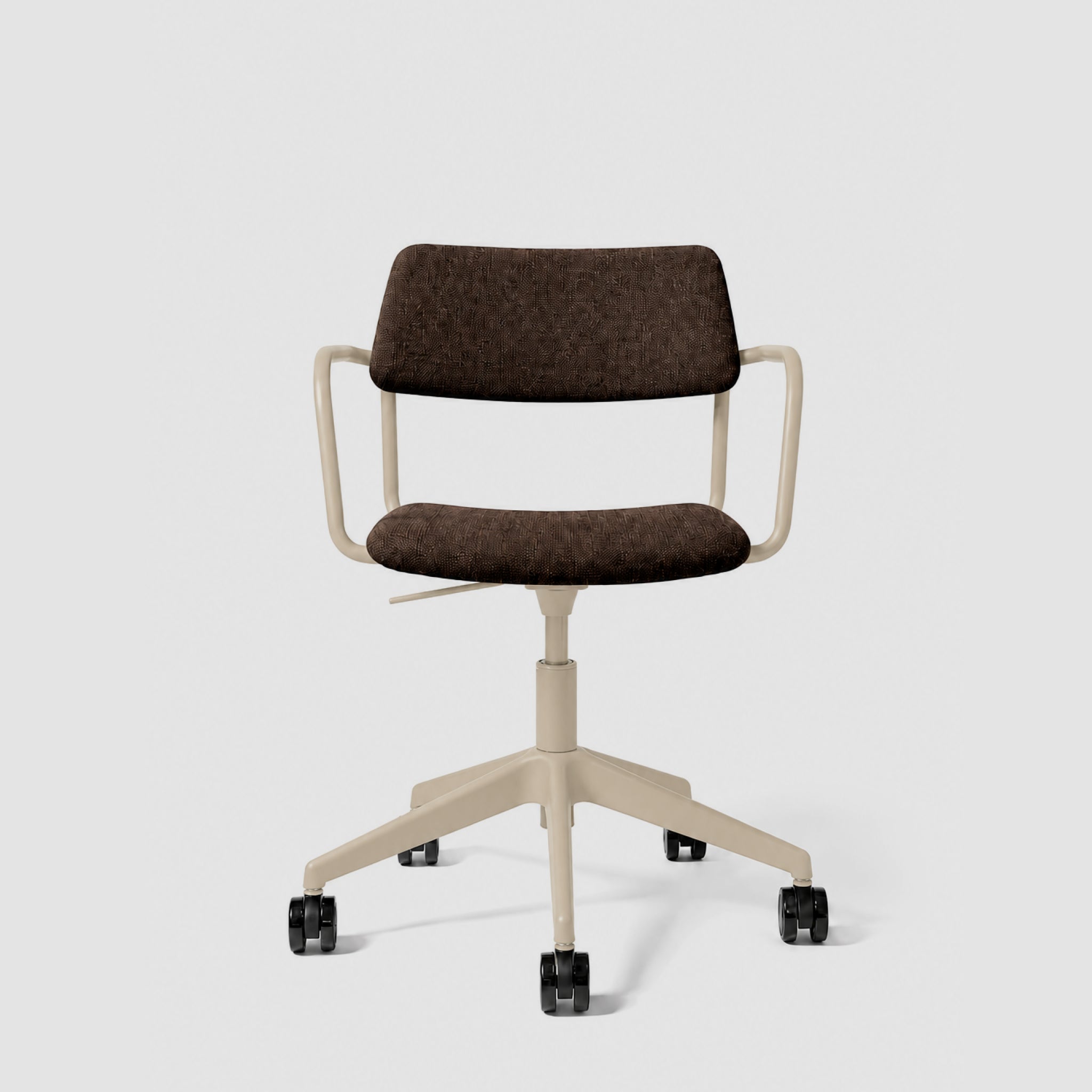 Brindis | Swivel Chair with Arms