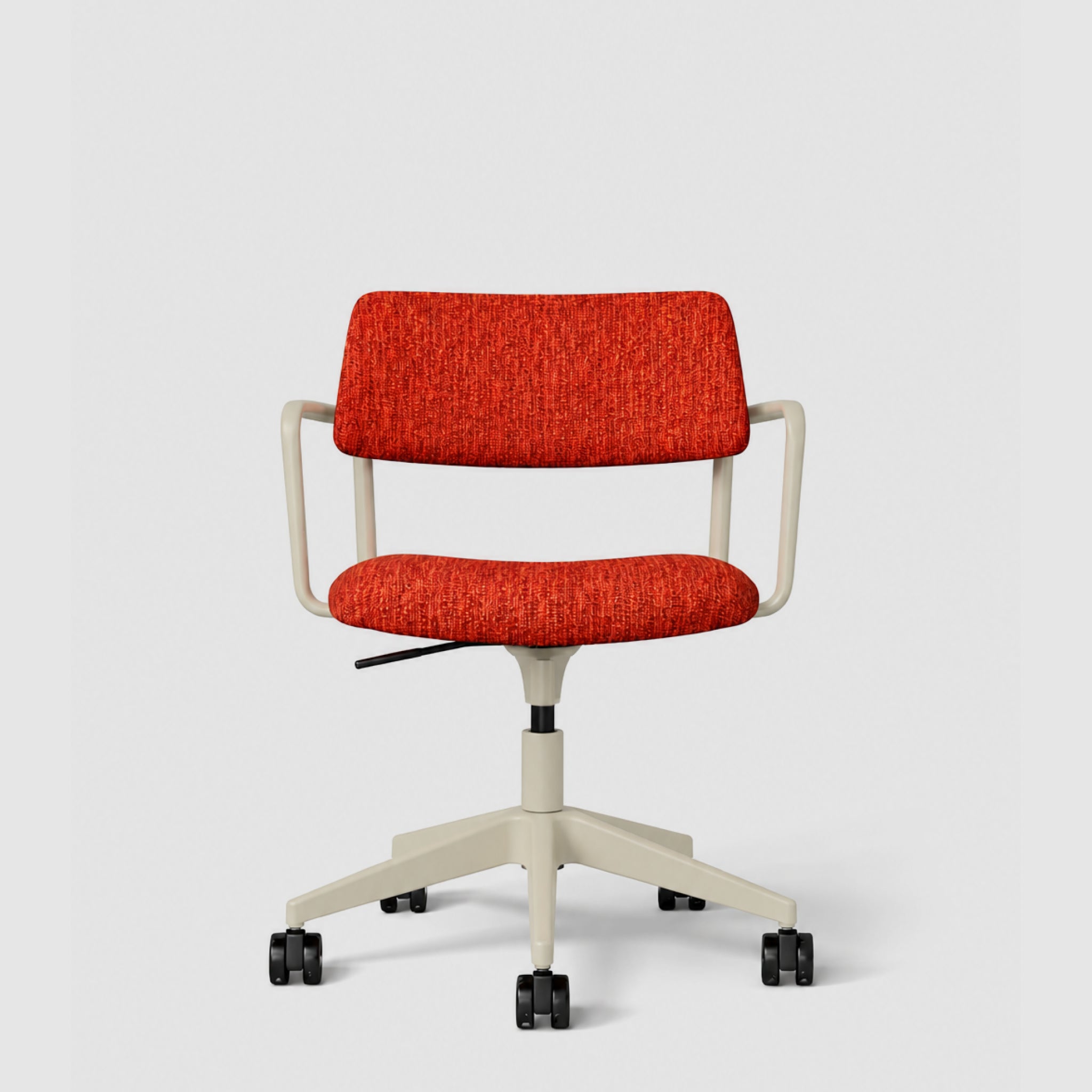 Brindis | Swivel Chair with Arms