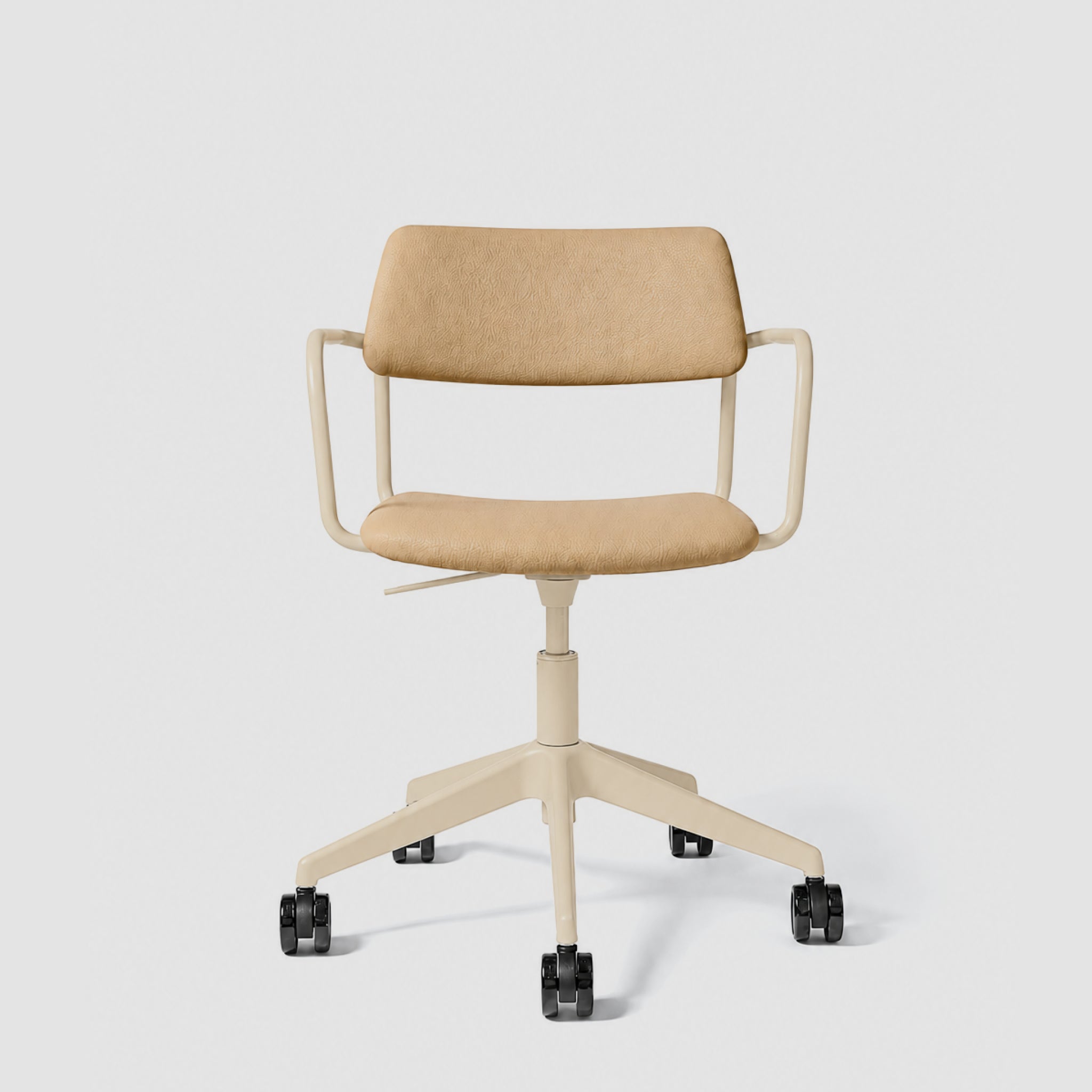 Brindis | Swivel Chair with Arms
