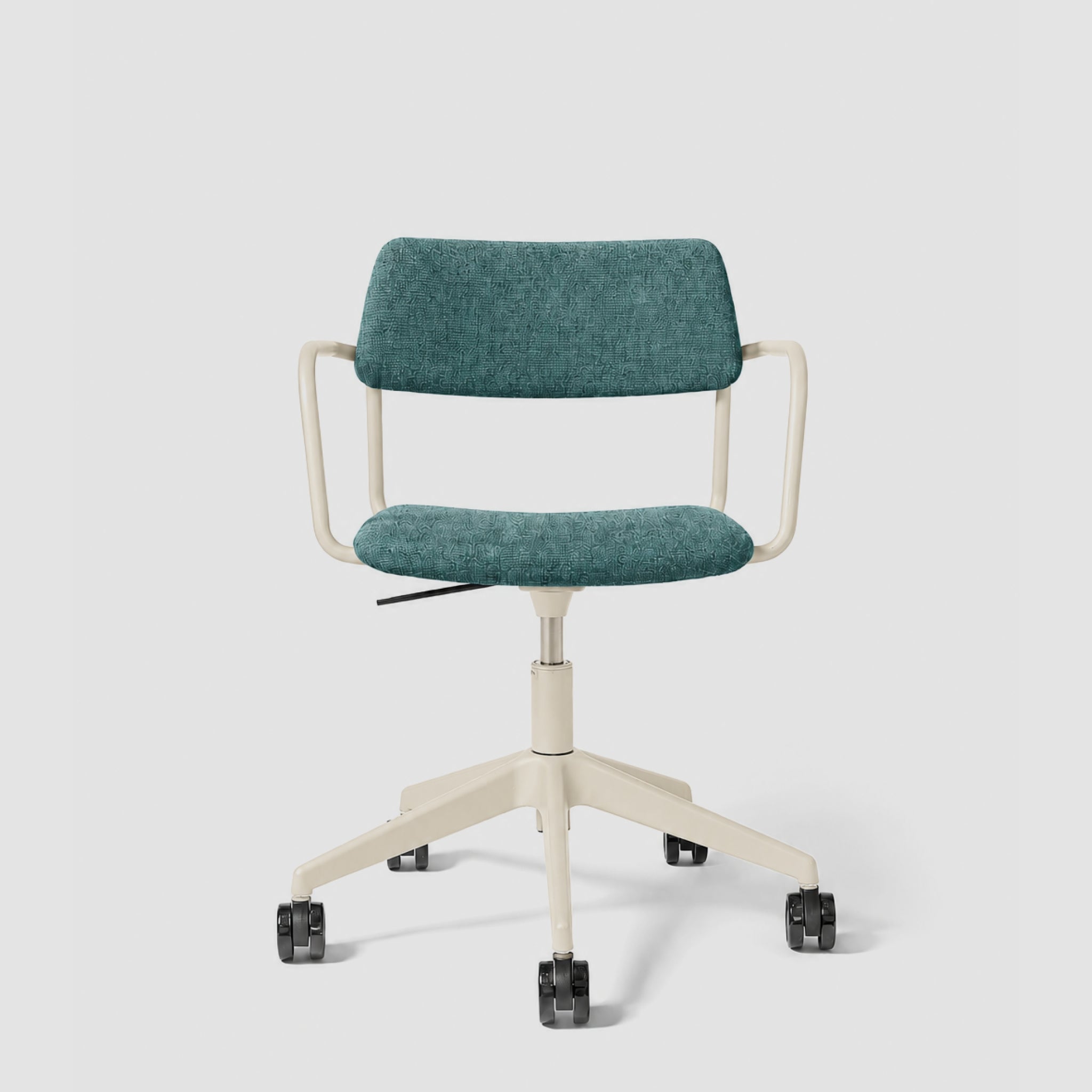 Brindis | Swivel Chair with Arms