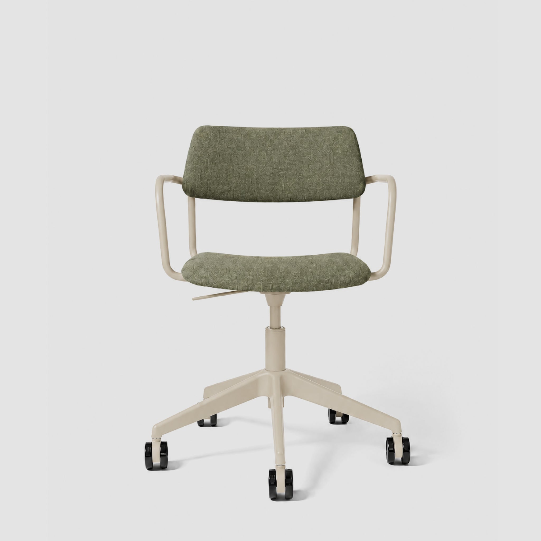 Brindis | Swivel Chair with Arms
