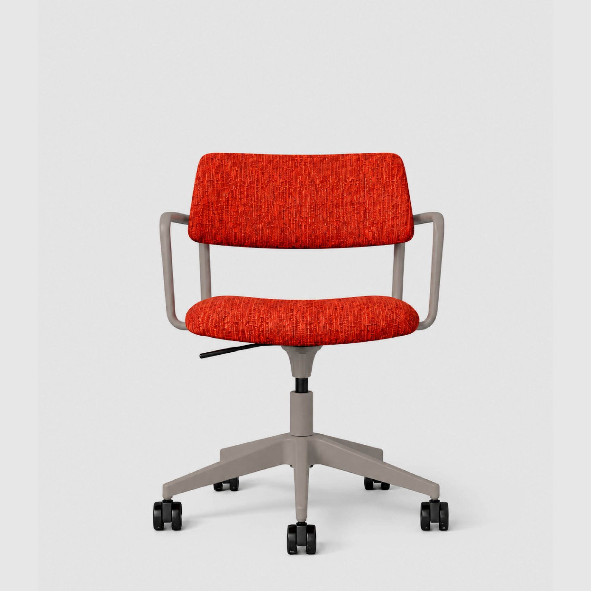Brindis | Swivel Chair with Arms