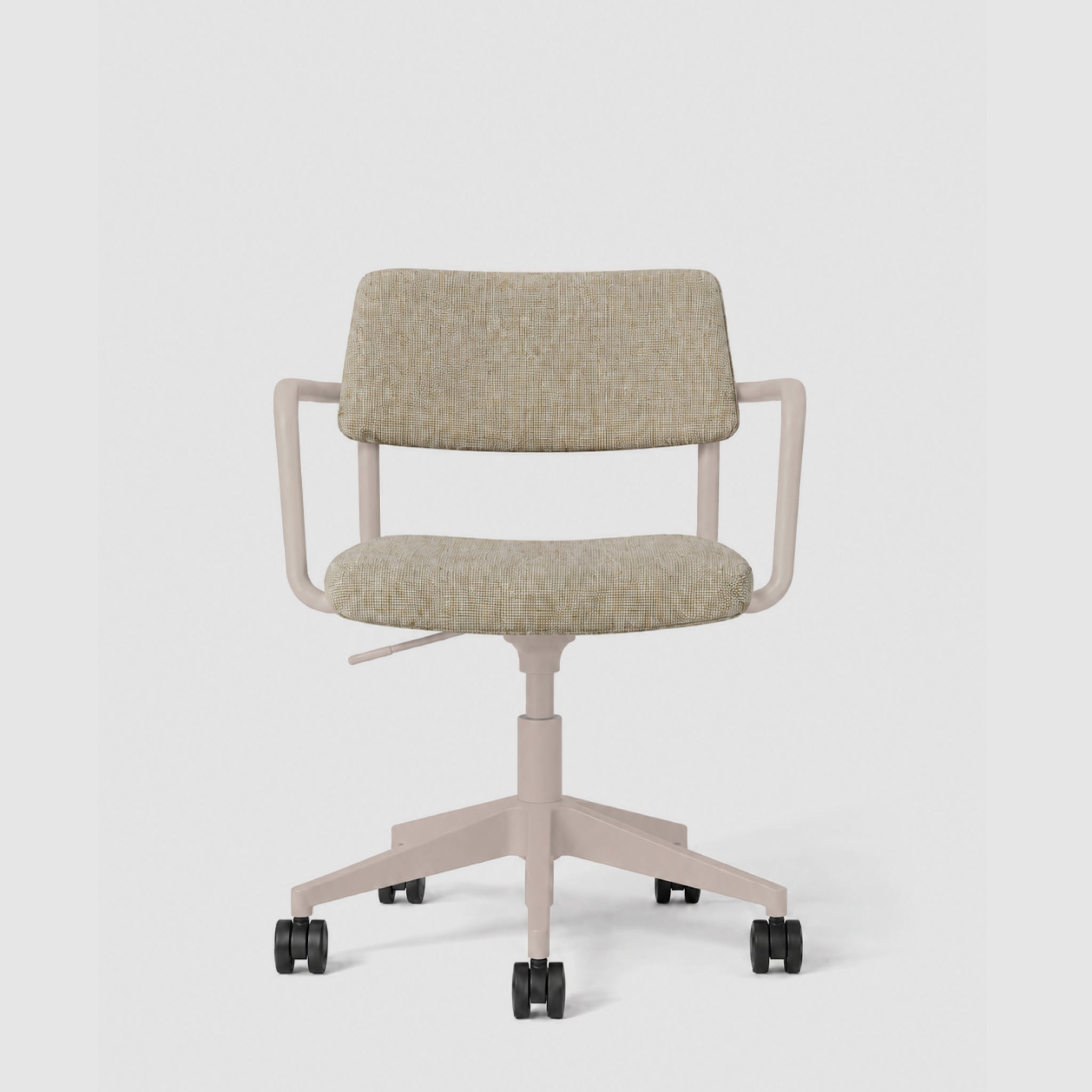 Brindis | Swivel Chair with Arms