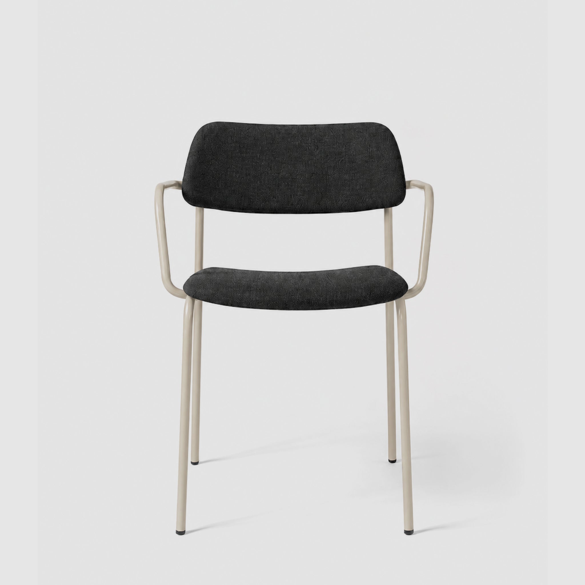 Brindis | 4-legged Armchair
