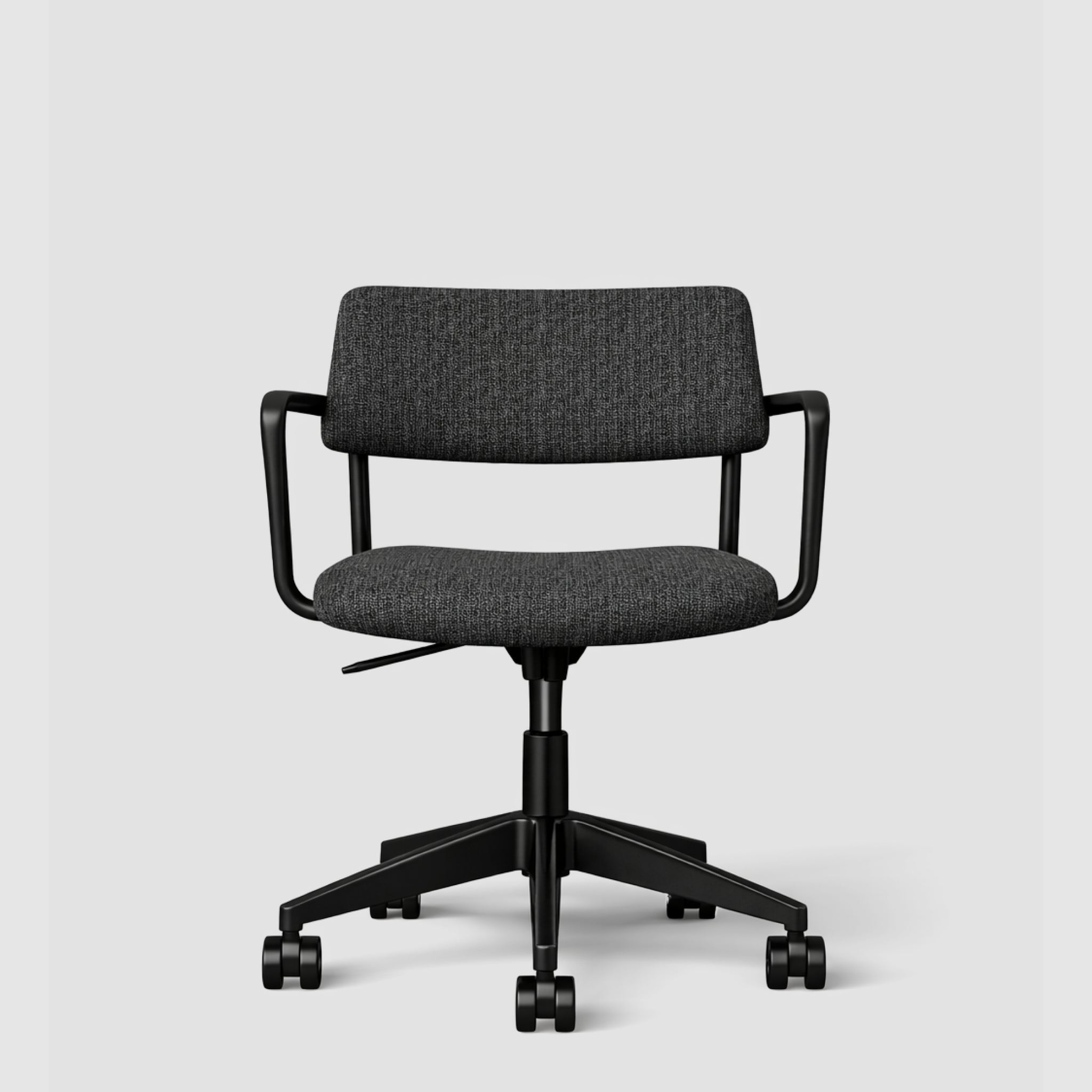 Brindis | Swivel Chair with Arms