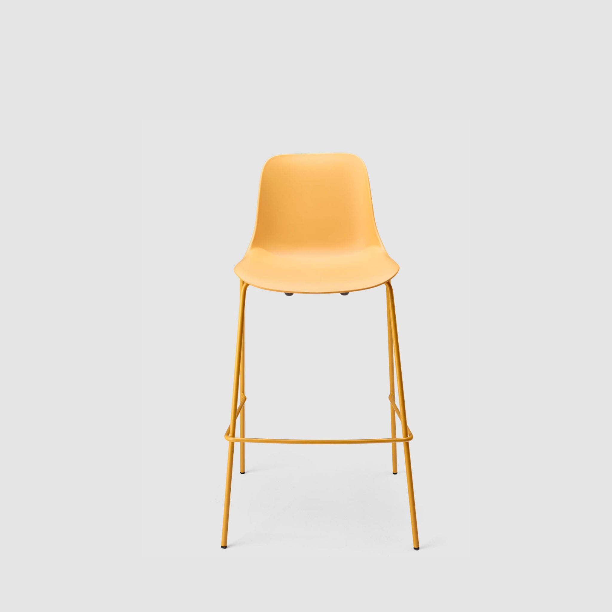 Abril | Banco com Costas Altas