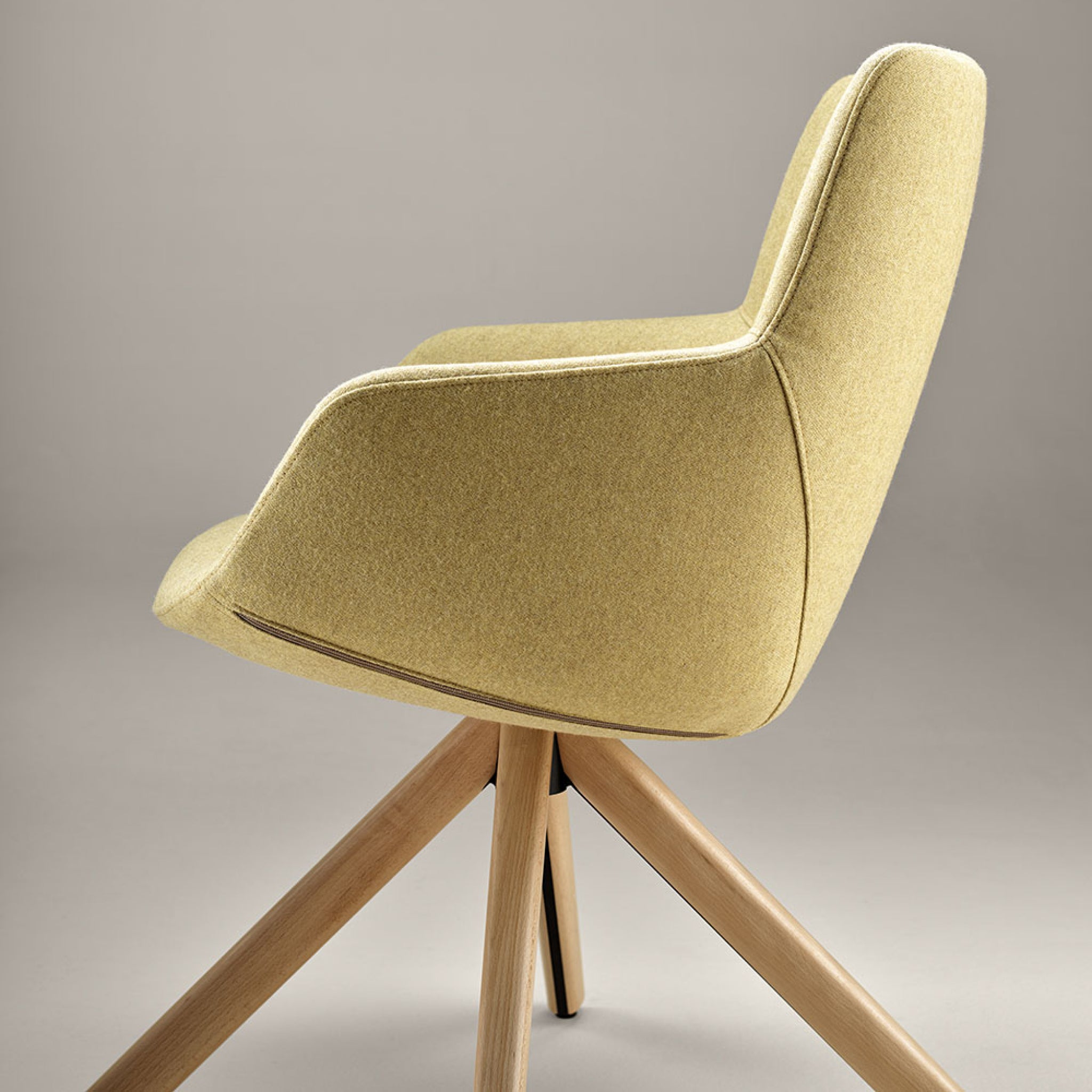 Bow Chair | Wooden Swivel Chair
