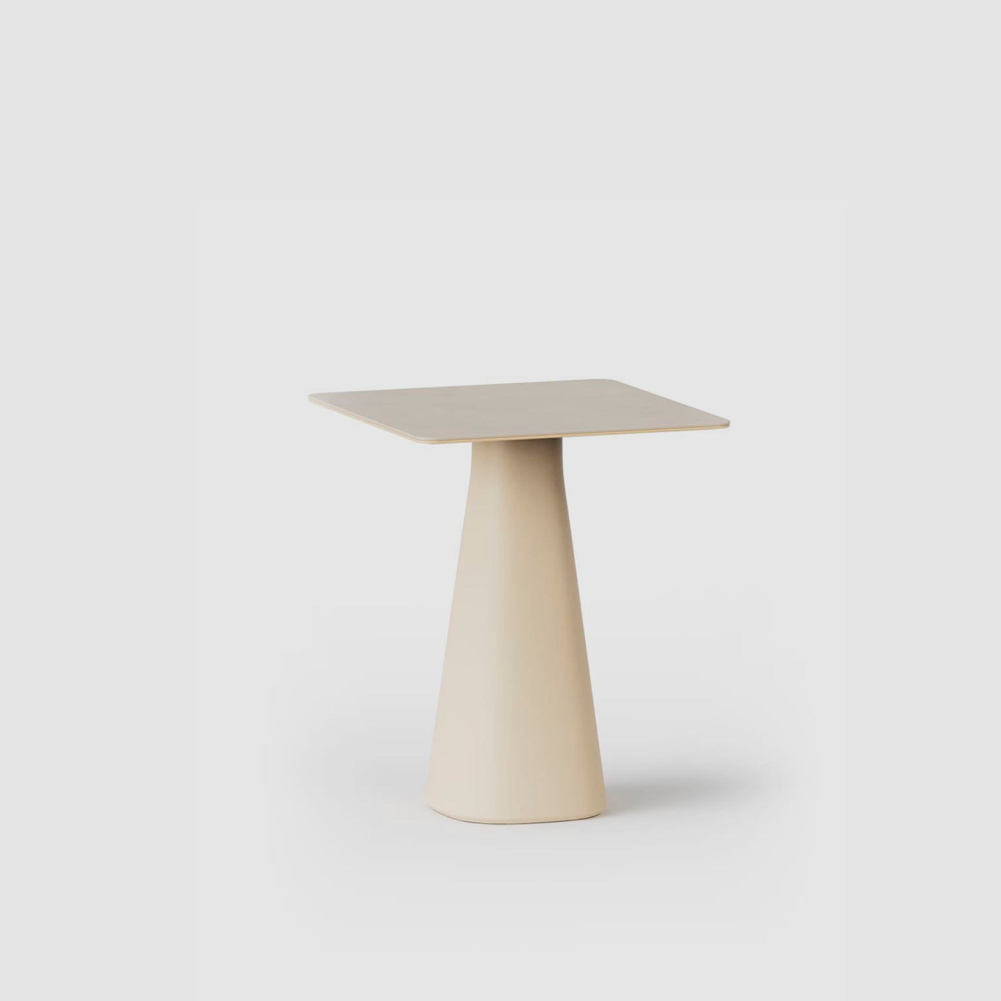 Baelo | Square High Table