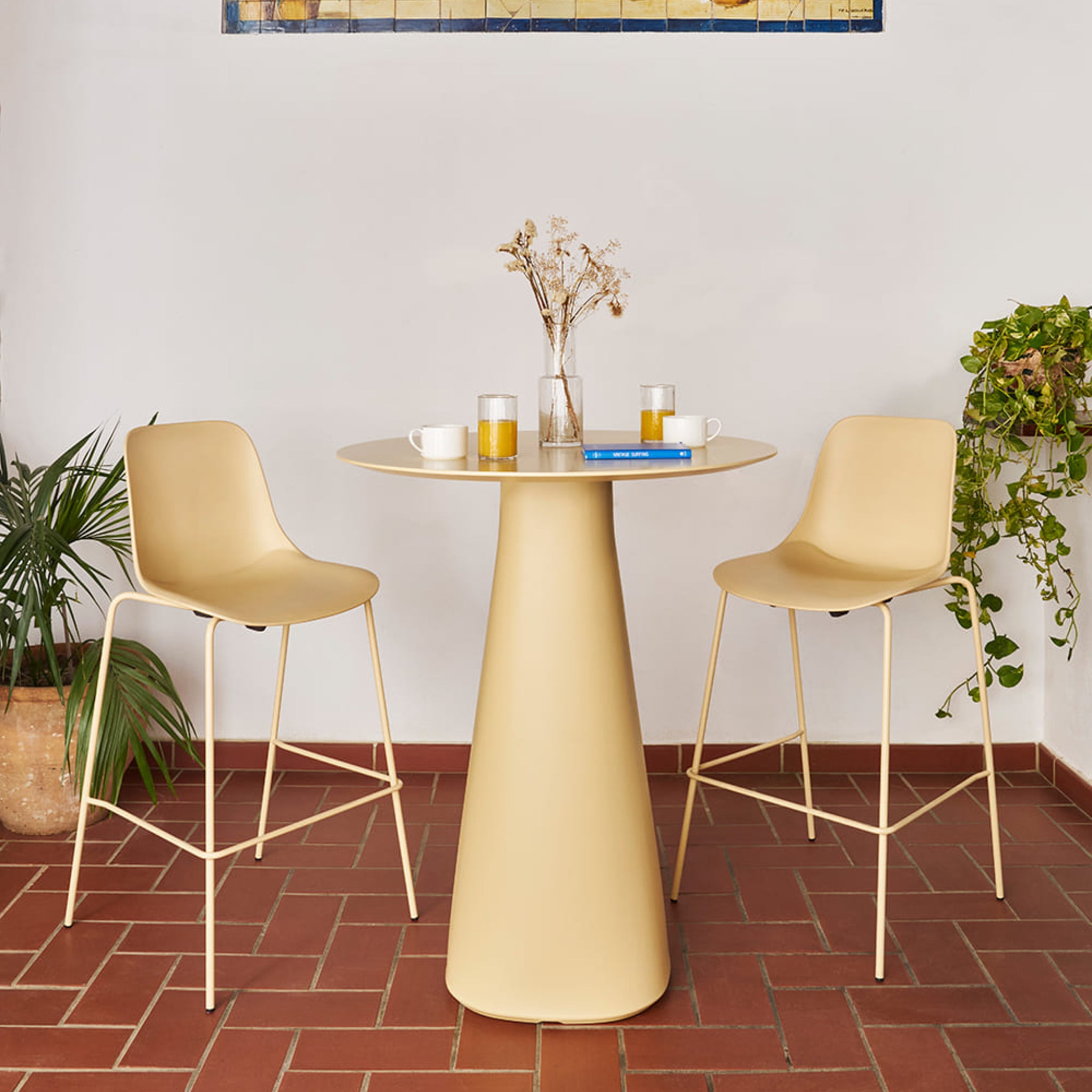 Baelo | Mesa Alta Redonda