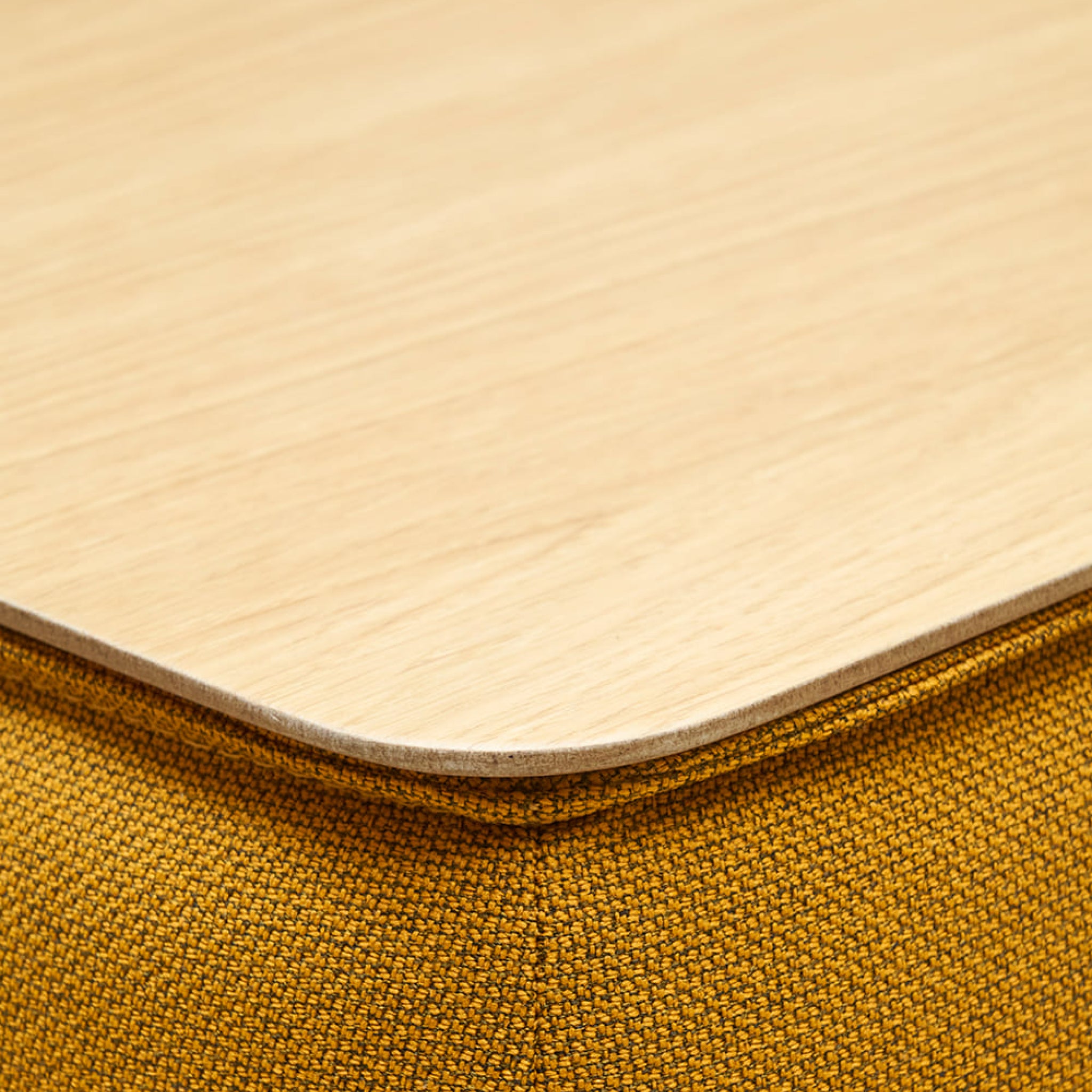 Veleta | Mesa Lounge 98x78
