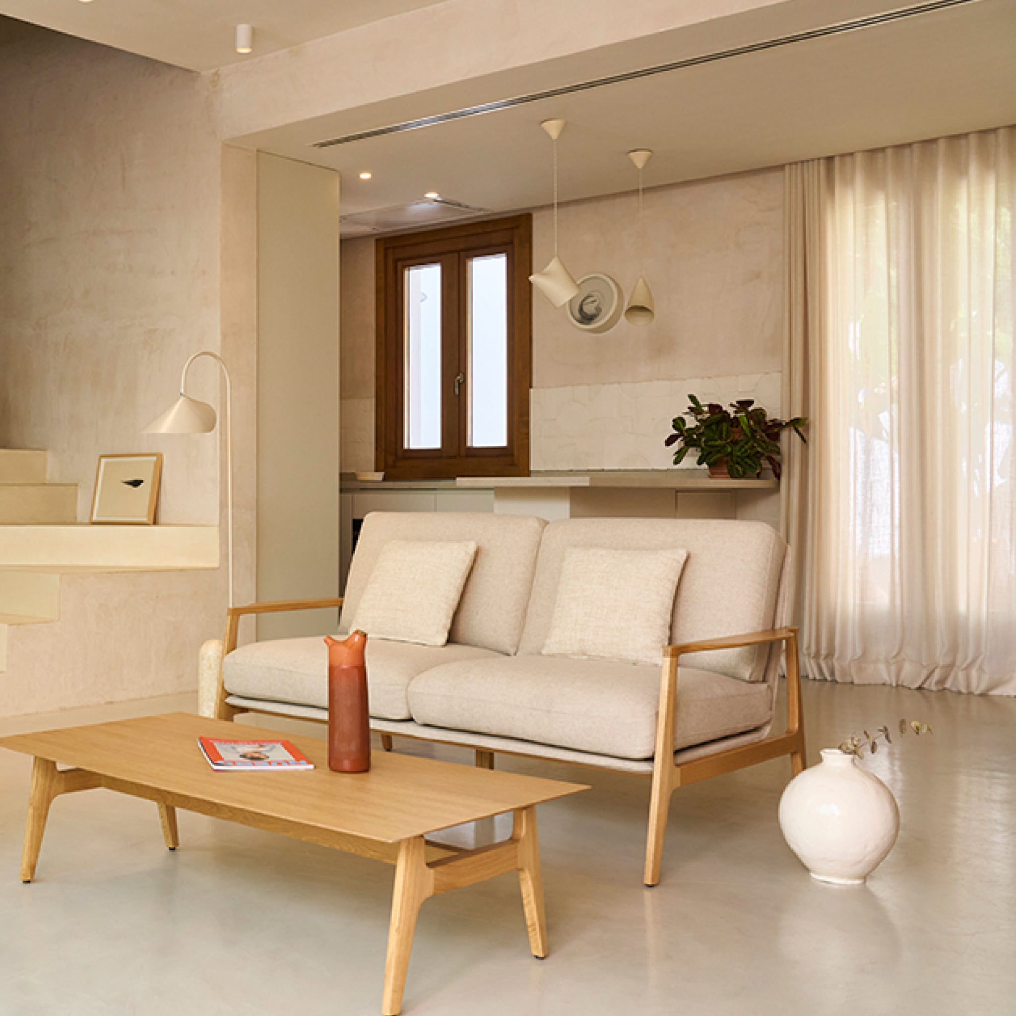 Aldea | Sofá de 2 Lugares com Braços de Madeira