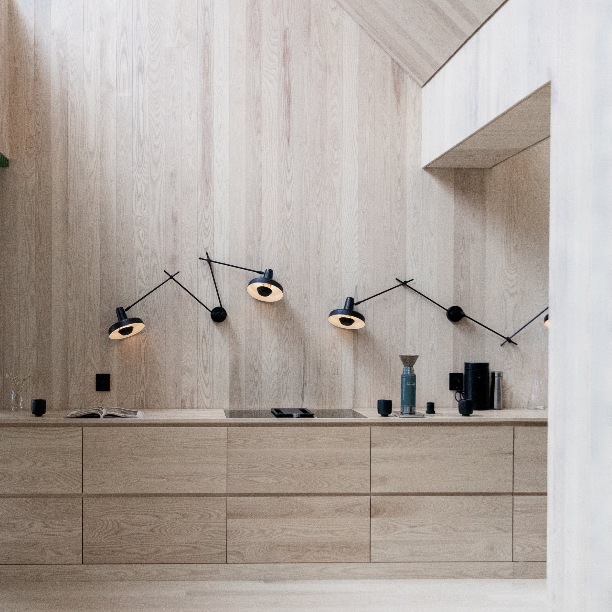 Arigato | Double Wall Lamp