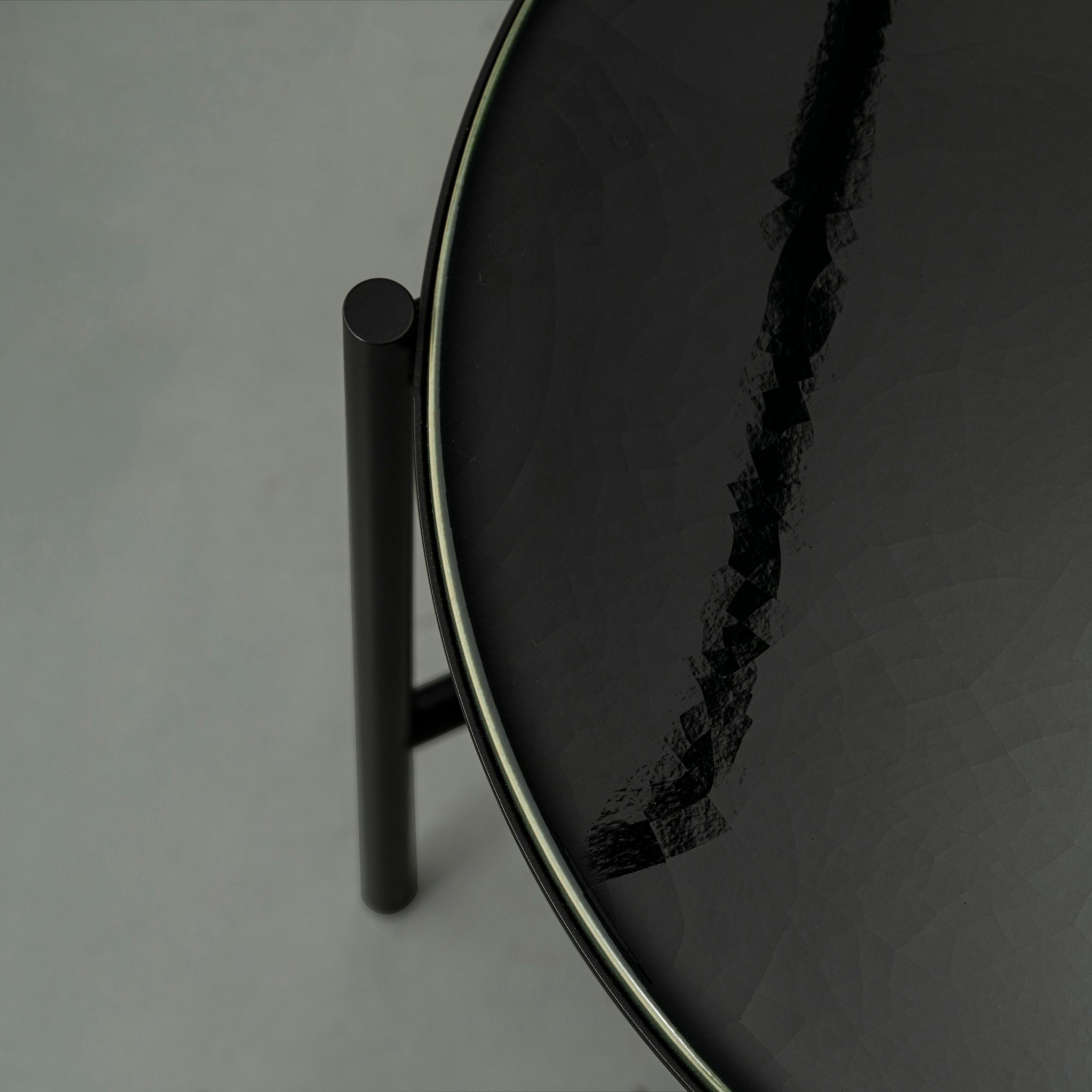 Igram | Mesa com Candeeiro