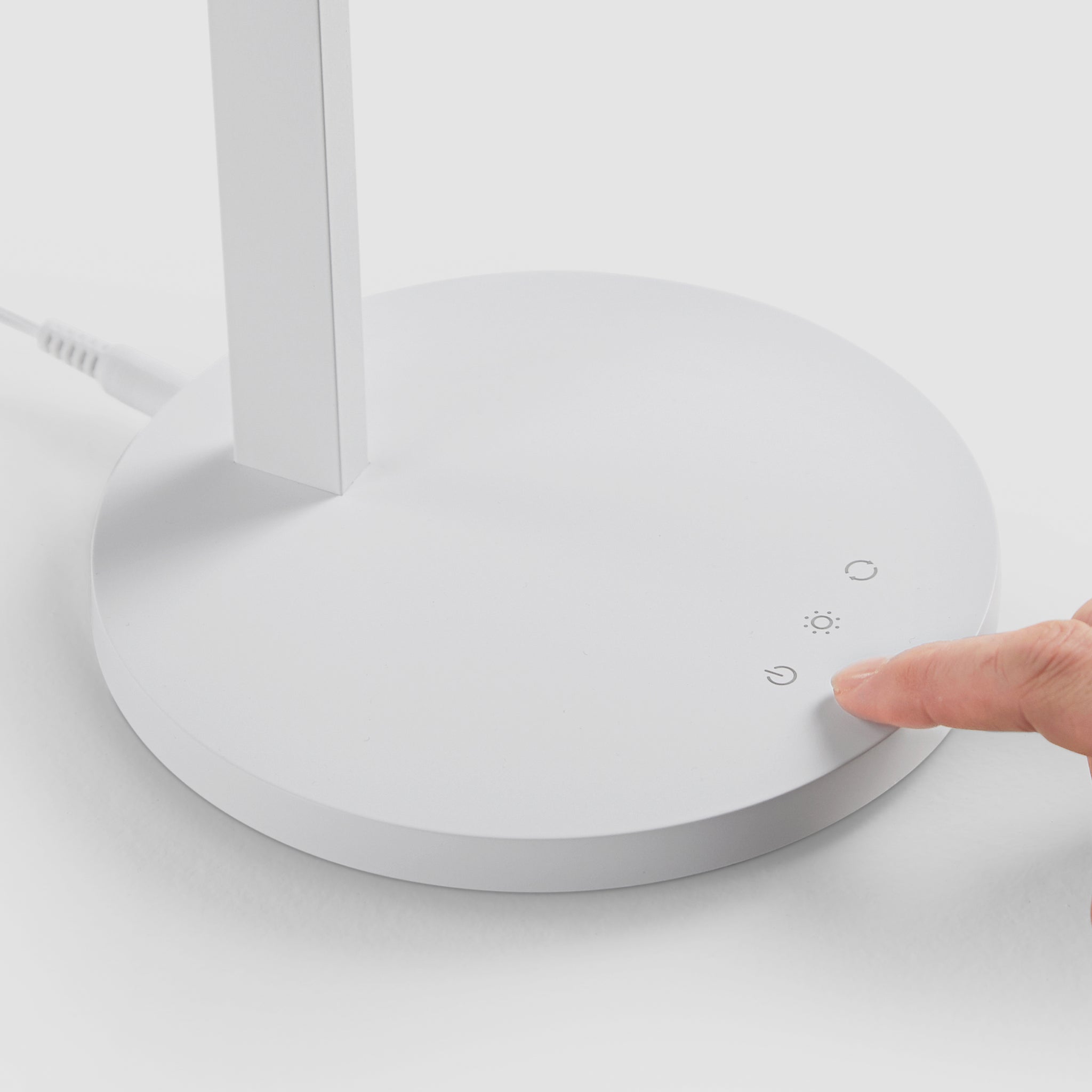 Candeeiro de Mesa Pivot