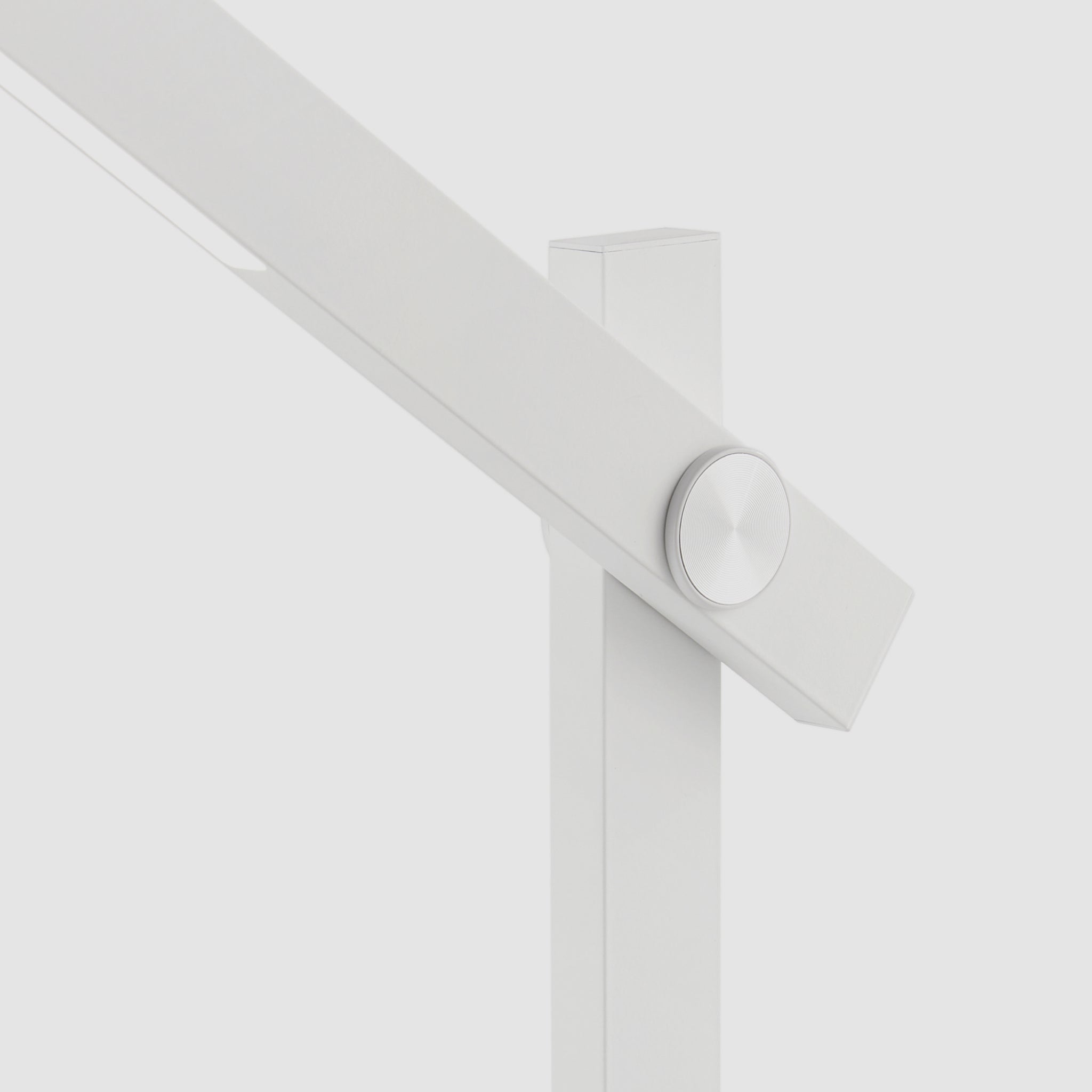 Candeeiro de Mesa Pivot