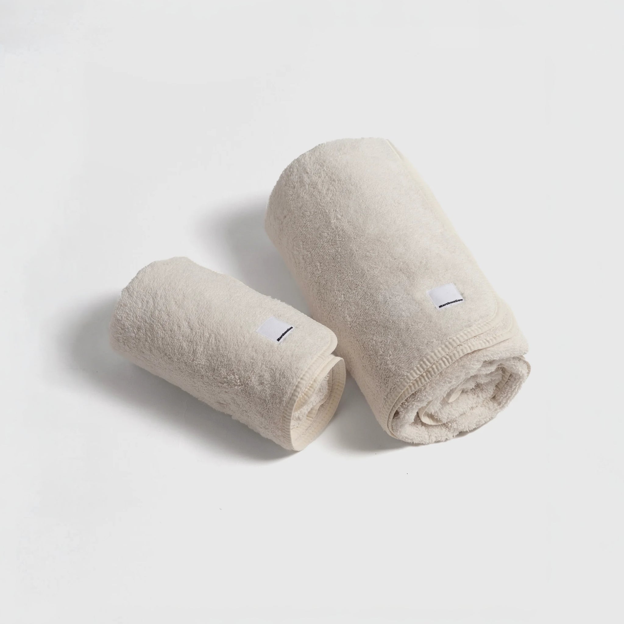 Toalha em Algodão Orgânico Branco Neve, 700g/m²