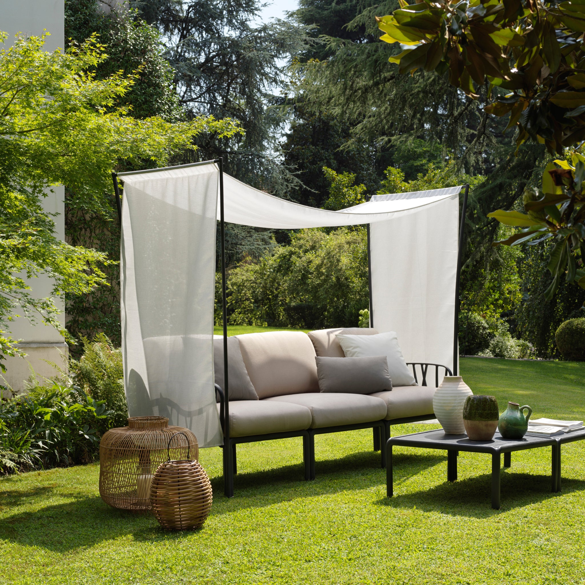 Komodo | Toldo para Sofá Modular de 3 lugares de Exterior