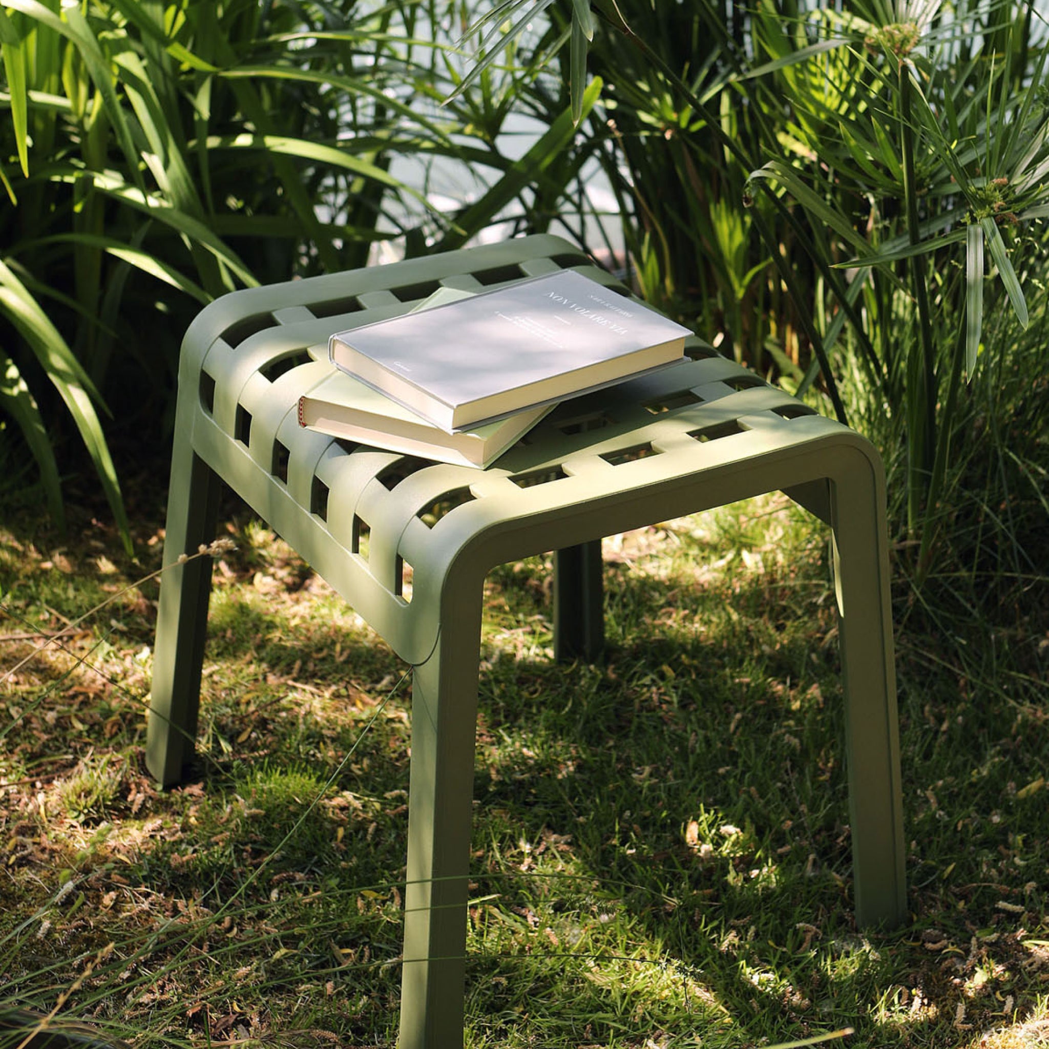 Folio | Banco Baixo de Exterior