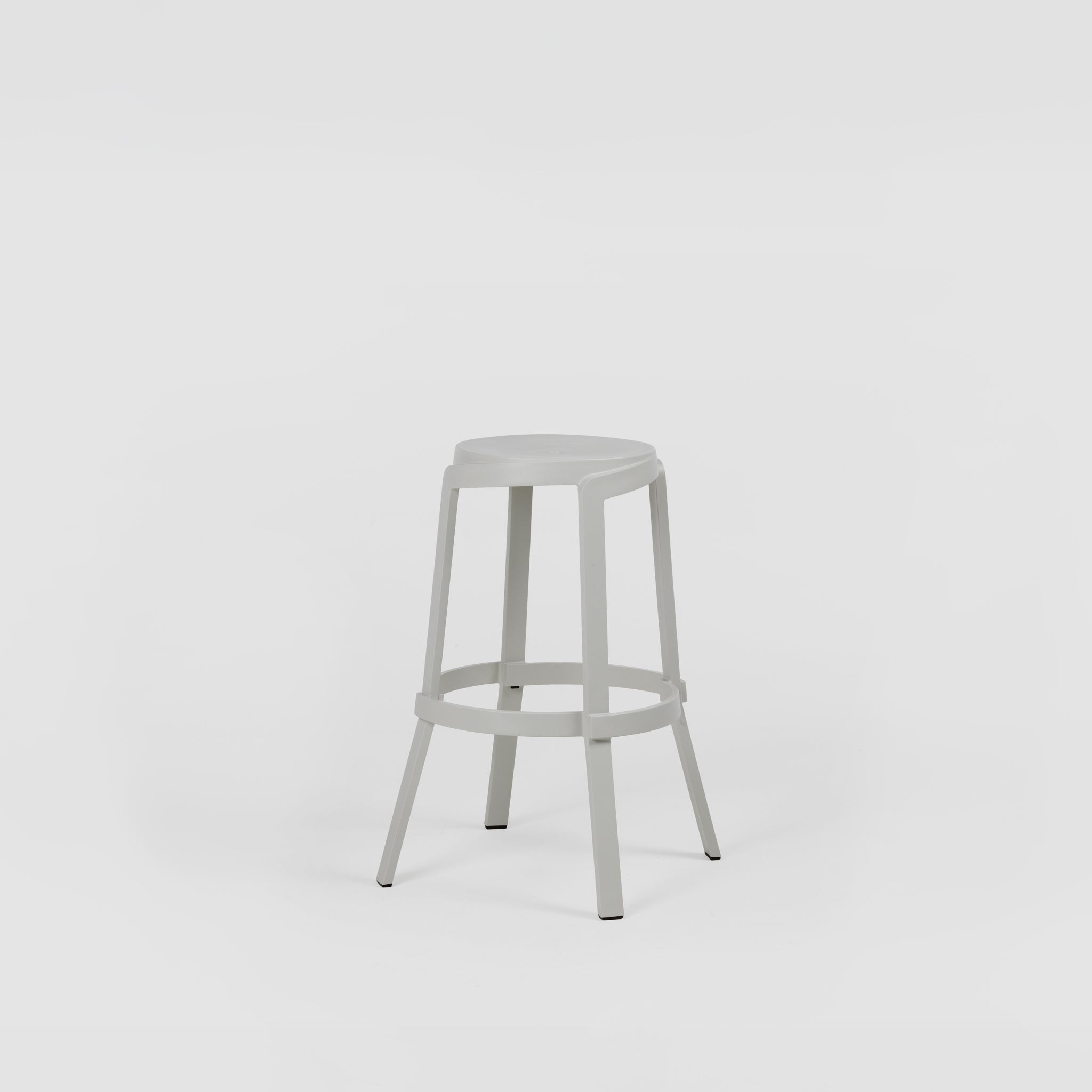 Stack | Banco Alto de Exterior