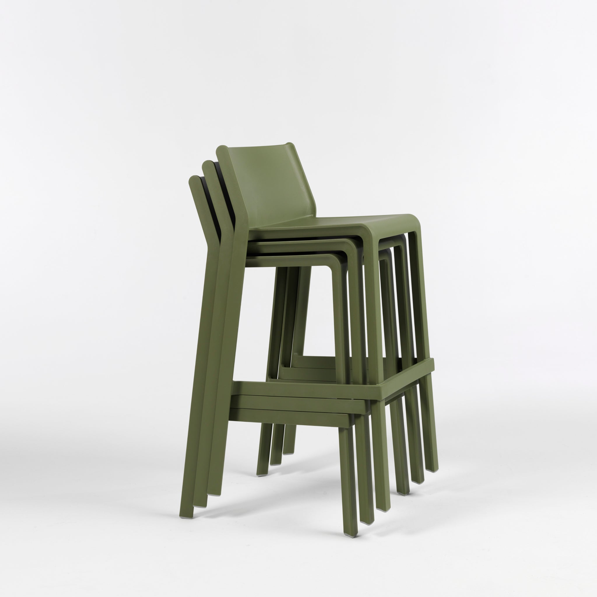 Trill | Banco Minimalista de Exterior