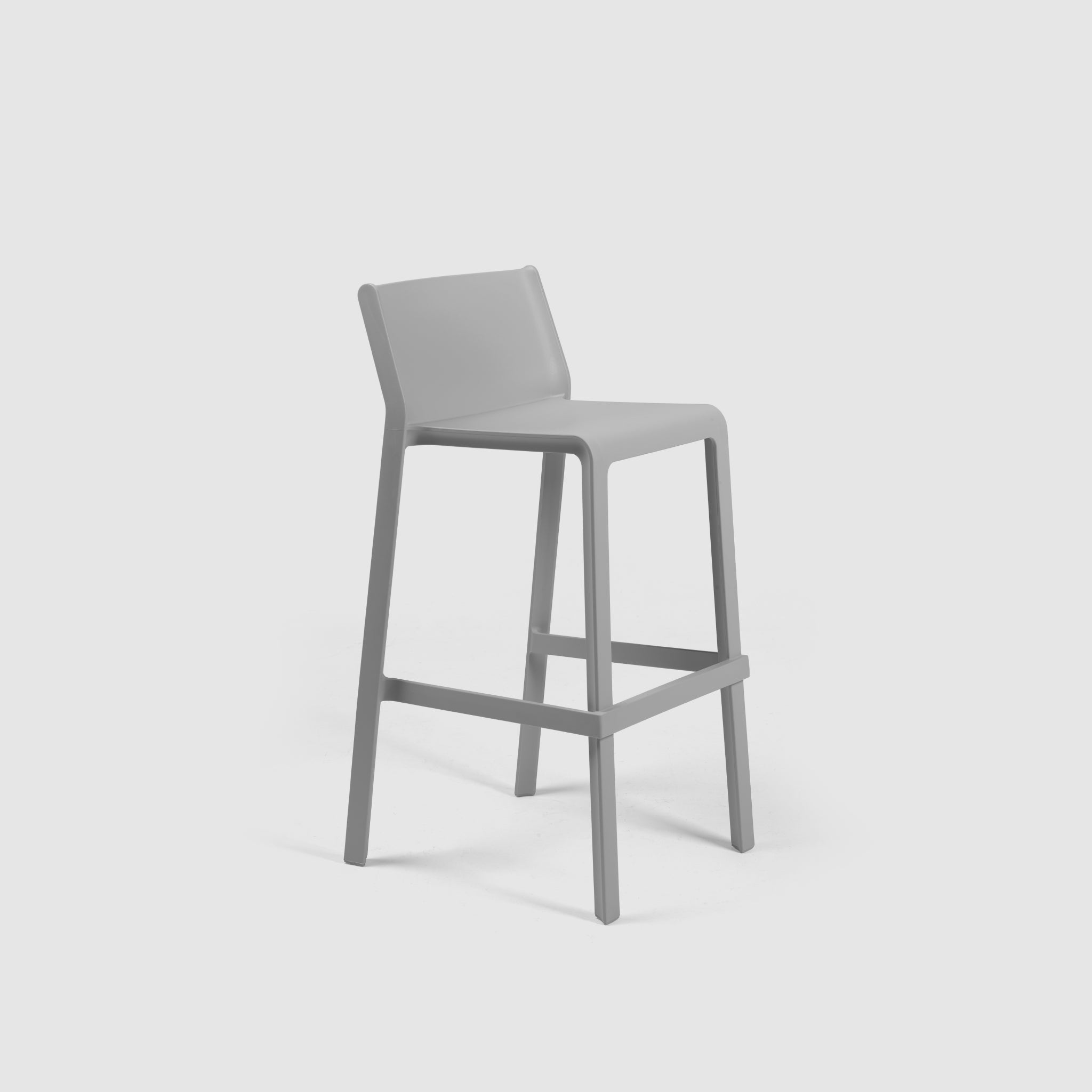 Trill | Banco Minimalista de Exterior