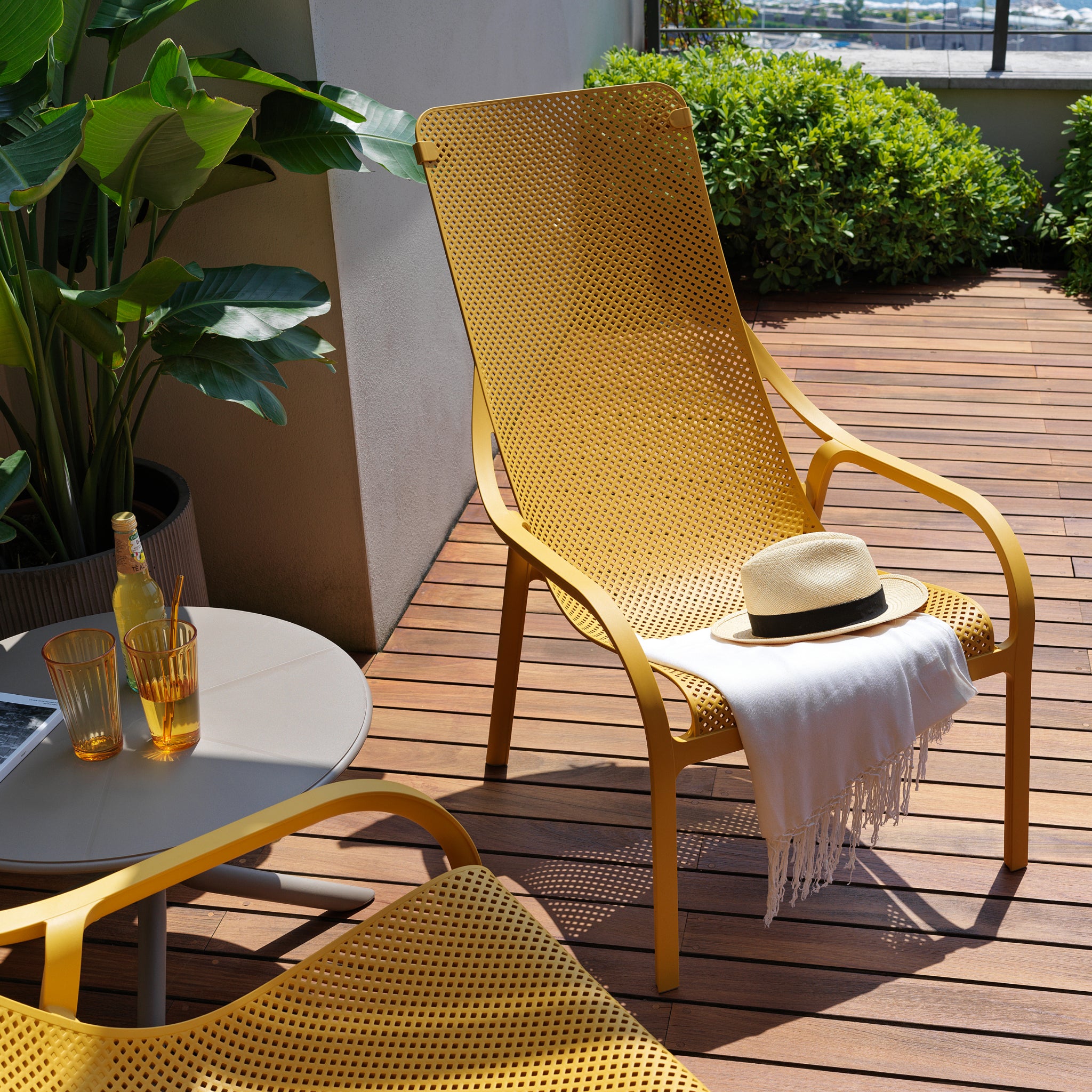 Net | Outdoor Lounge Armchair