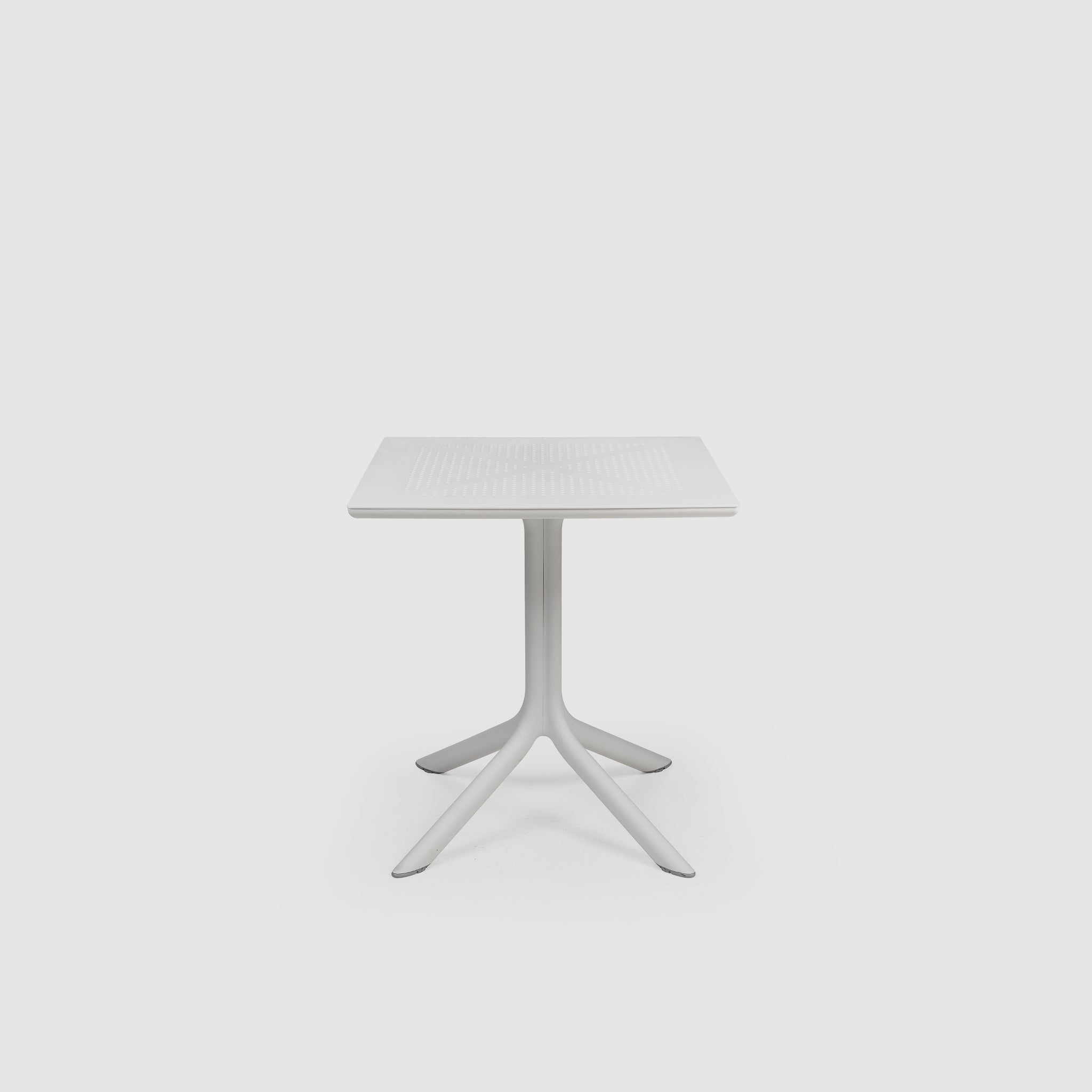 Clip | Mesa Exterior Quadrada