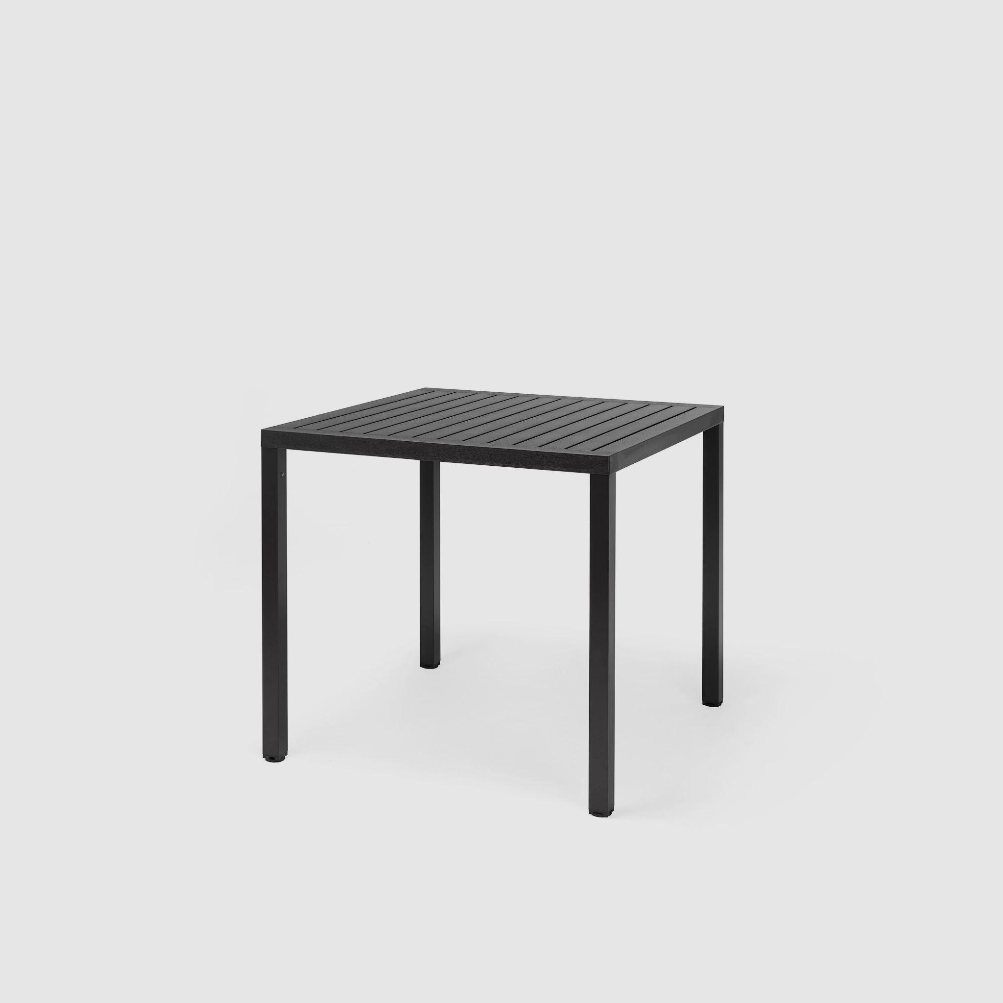 Cube | Mesa Exterior de Resina