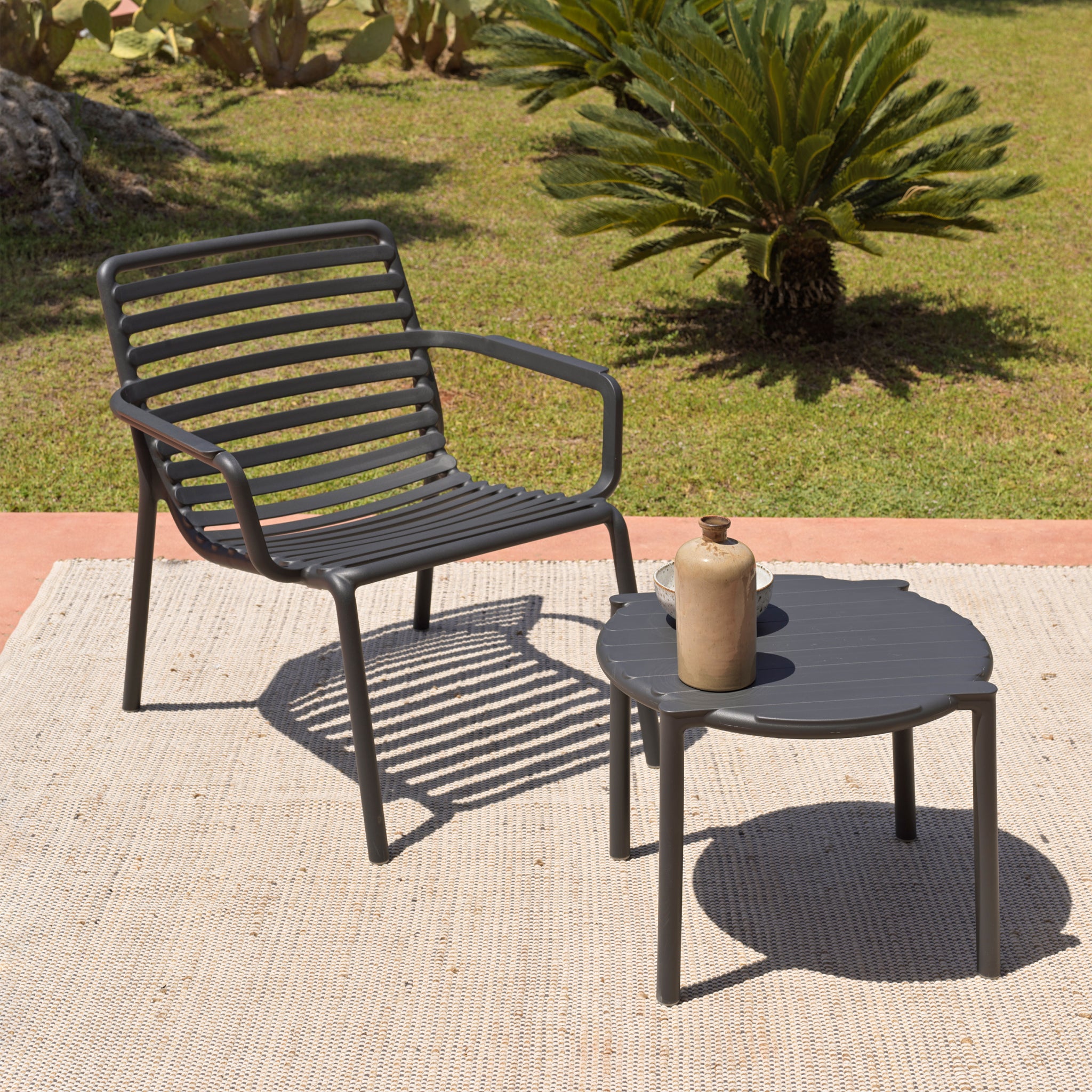 Doga | Mesa de Apoio de Exterior