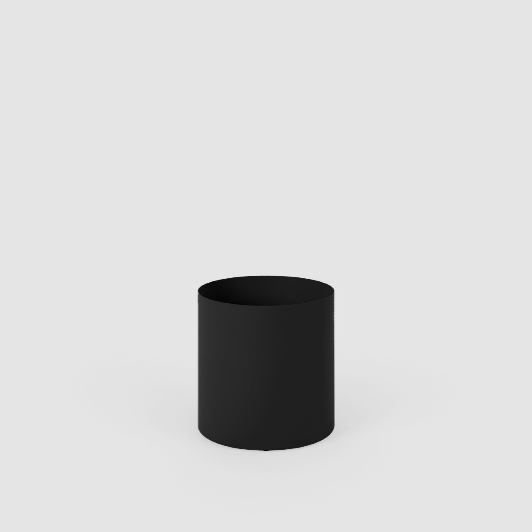 Hi Pots | Tall round aluminium pot