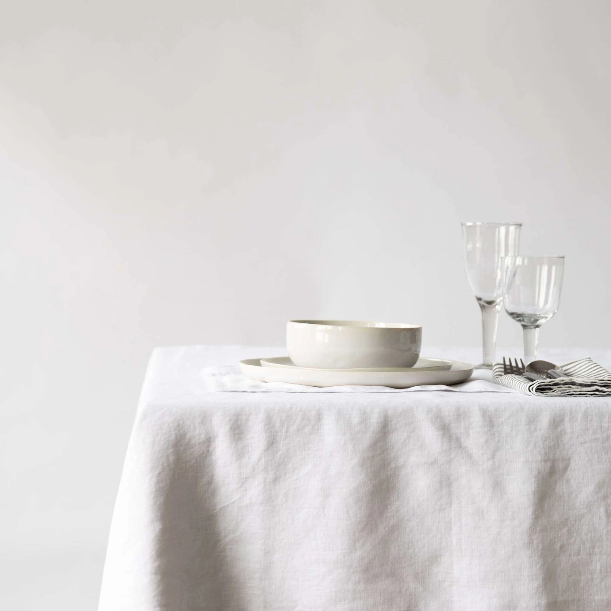 Linen | Toalha de Mesa em Linho Europeu